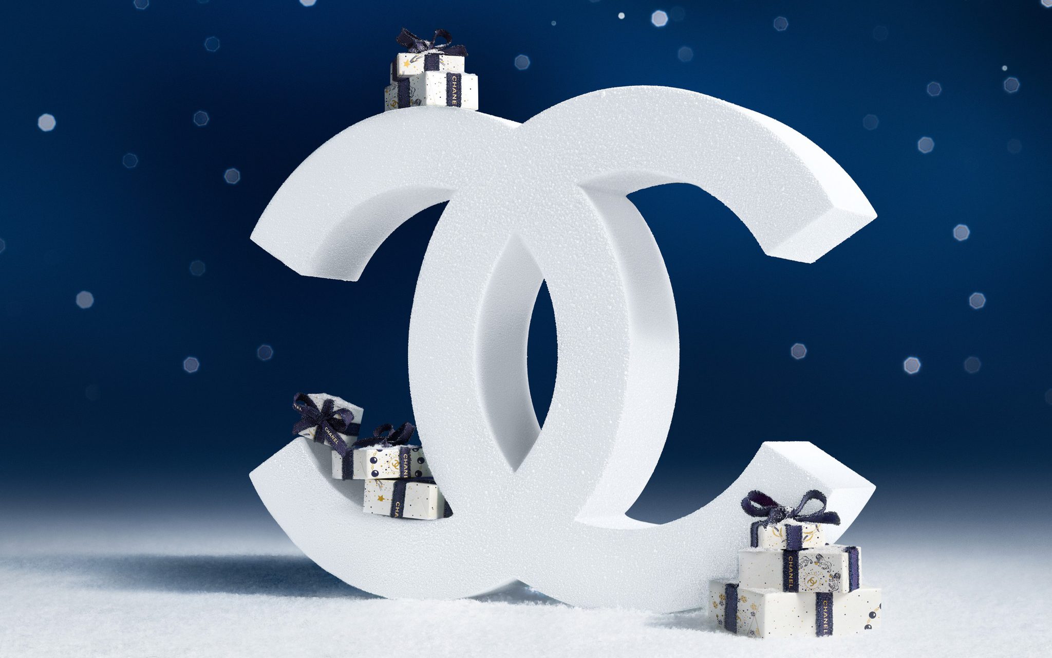 Winter Constellation od Chanel: Sváteční kosmetika, která září jako hvězdná obloha